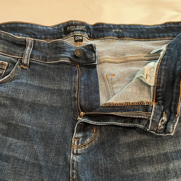 Judy Blue Slim Fit High Rise Size 22W - Picture 16 of 16